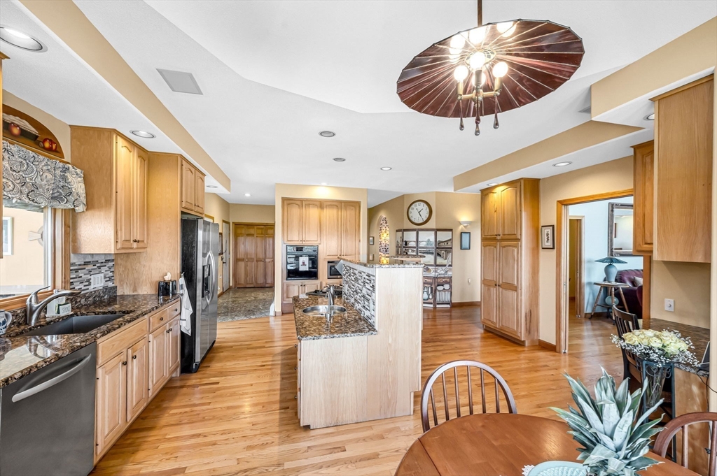 92 Juniper Ridge Dr