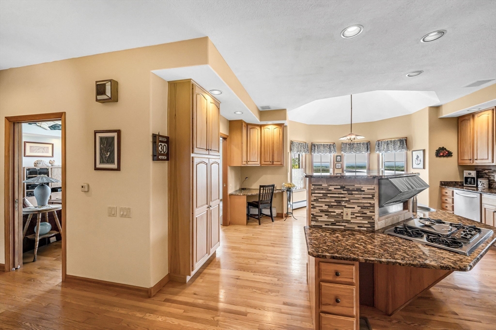 92 Juniper Ridge Dr