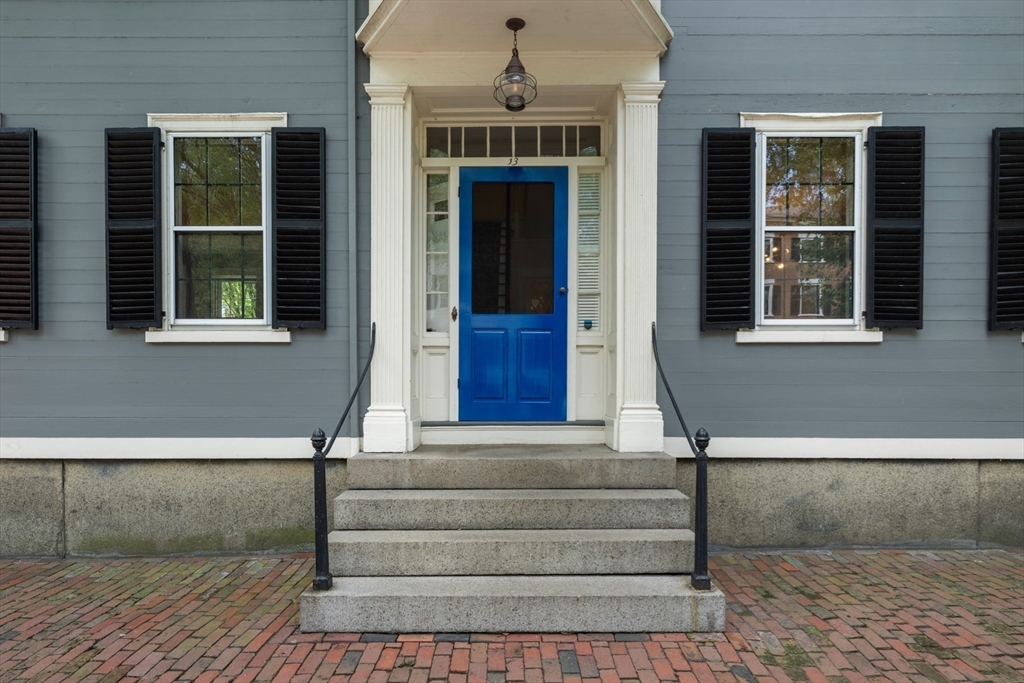 13 Chestnut St