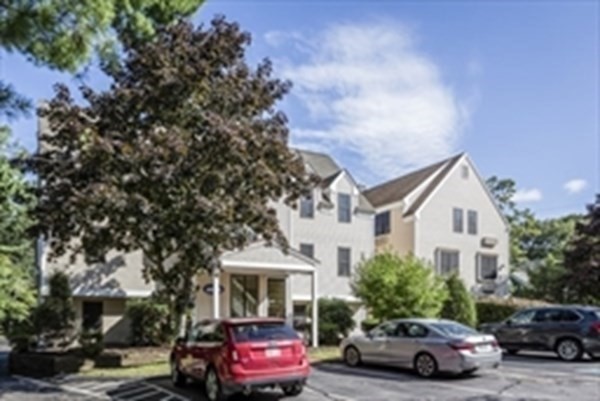 269 Hanover St 1