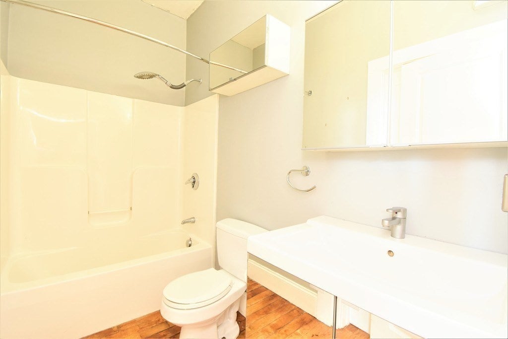 275 Essex St #203, Salem, MA, 275 Essex St #203, Salem, MA Photo #14