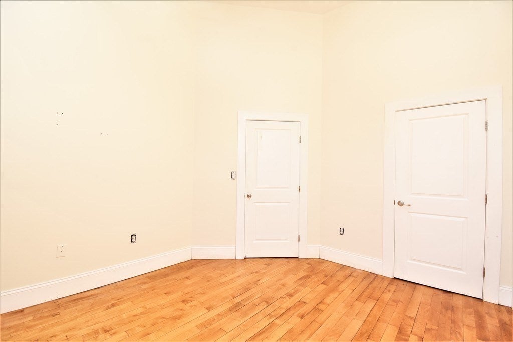275 Essex St #203, Salem, MA, 275 Essex St #203, Salem, MA Photo #11
