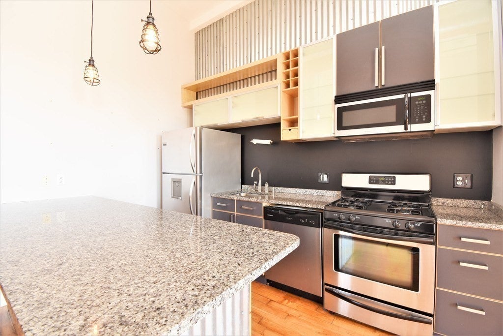 275 Essex St #203, Salem, MA, 275 Essex St #203, Salem, MA Photo #21