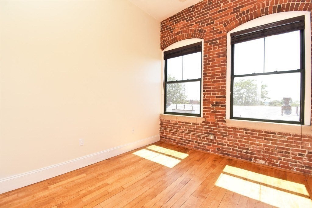 275 Essex St #203, Salem, MA, 275 Essex St #203, Salem, MA Photo #13