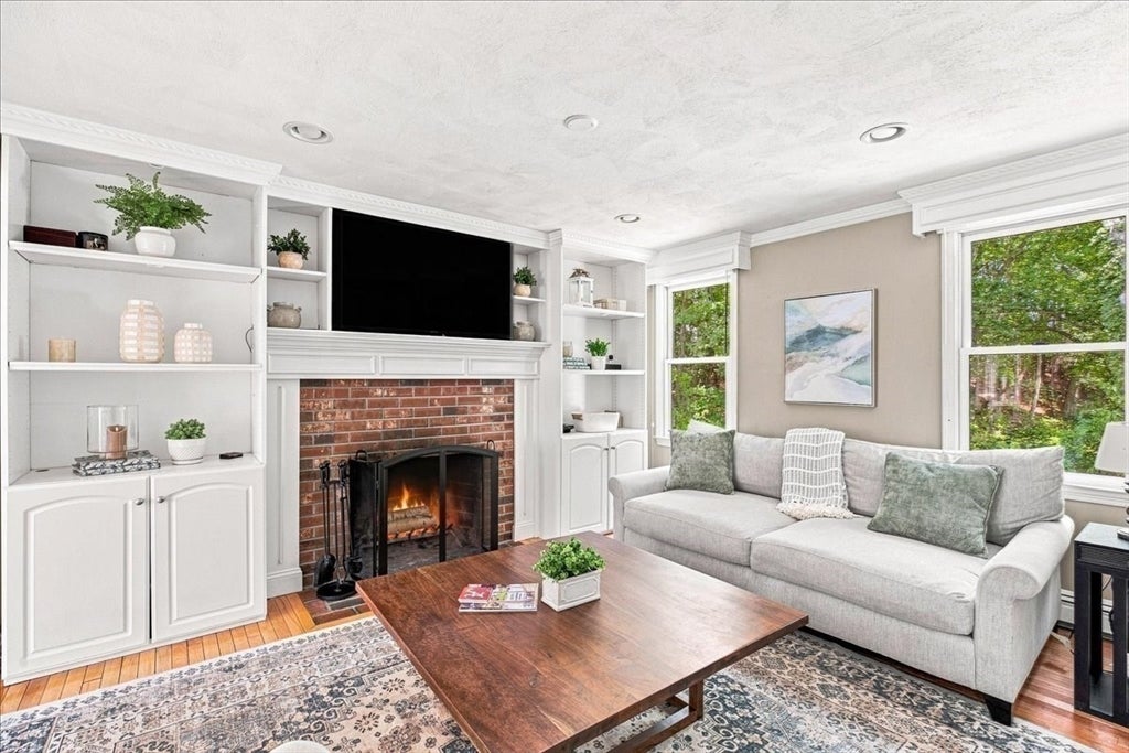 9 Catherine Avenue, Franklin, MA, 9 Catherine Avenue, Franklin, MA Photo #7