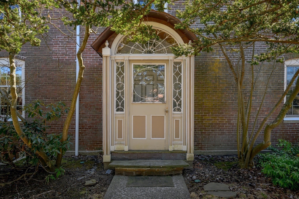 380 South St