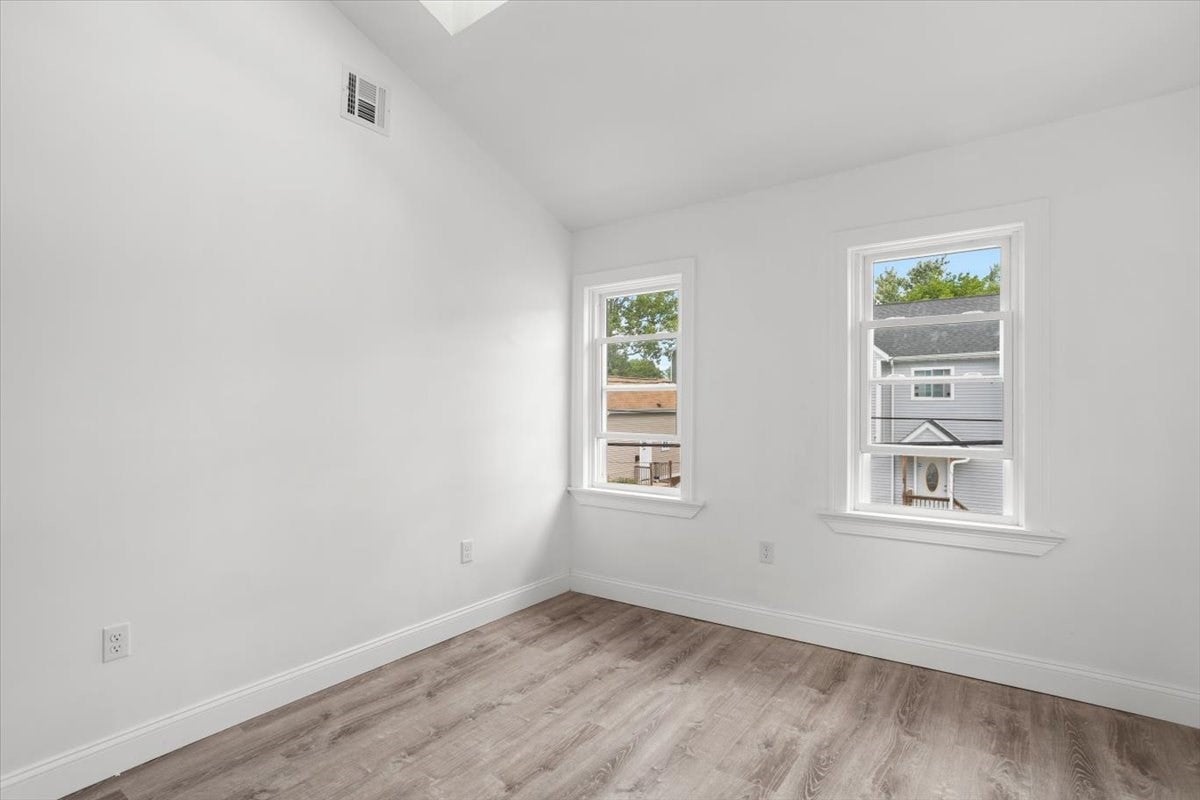 149 Burnside Street, Providence, RI, 149 Burnside Street, Providence, RI Photo #28