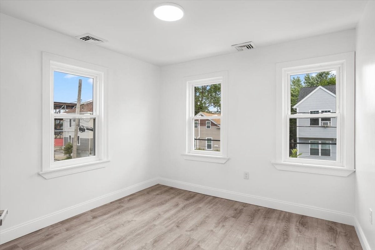 149 Burnside Street, Providence, RI, 149 Burnside Street, Providence, RI Photo #36