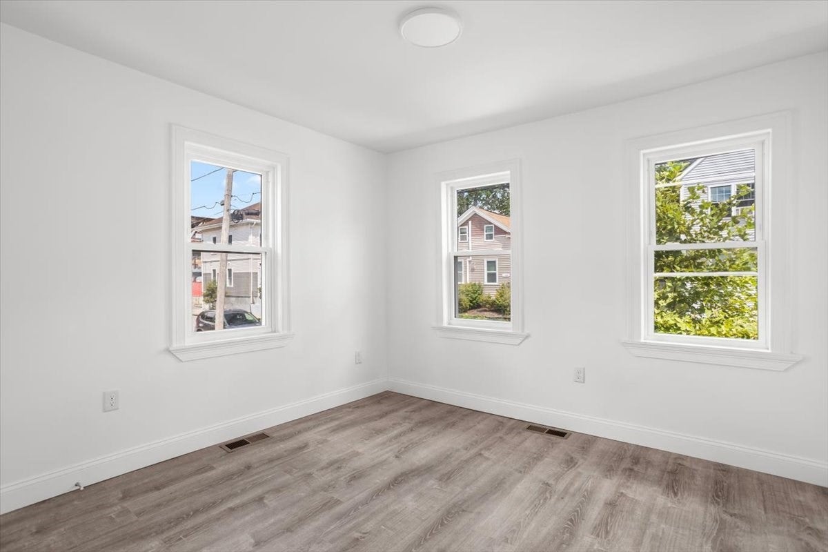 149 Burnside Street, Providence, RI, 149 Burnside Street, Providence, RI Photo #16