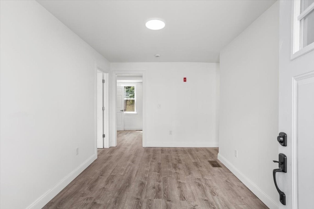 149 Burnside Street, Providence, RI, 149 Burnside Street, Providence, RI Photo #9