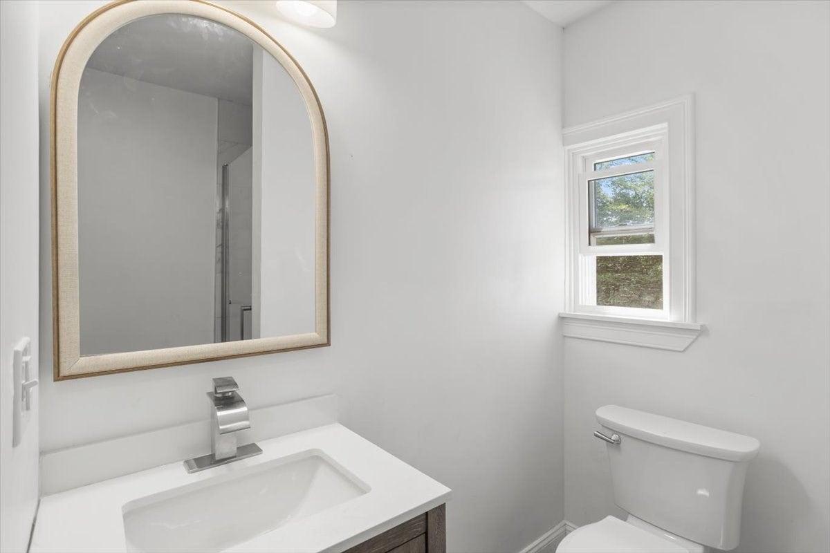 149 Burnside Street, Providence, RI, 149 Burnside Street, Providence, RI Photo #39