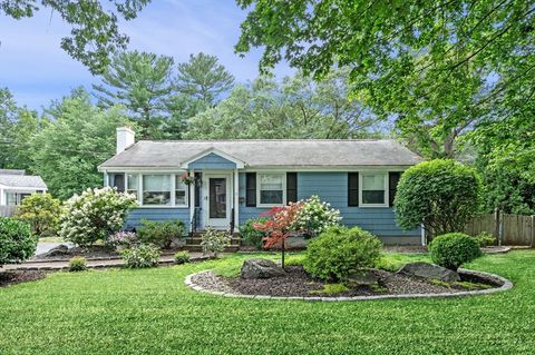 452 Lowell Reading MA 01867