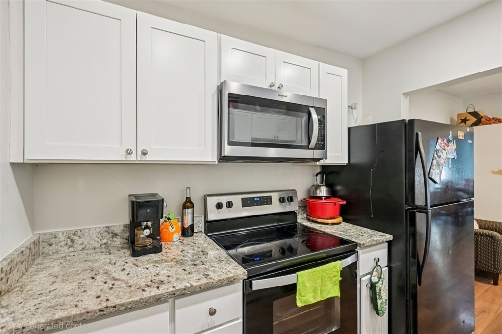 1 Rockdale Ave #1, Lowell, MA Photo #7
