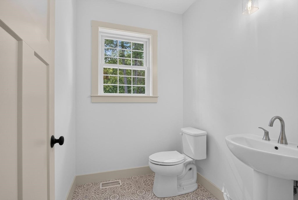 19 Unkety Brook Way, Dunstable, MA, 19 Unkety Brook Way, Dunstable, MA Photo #19