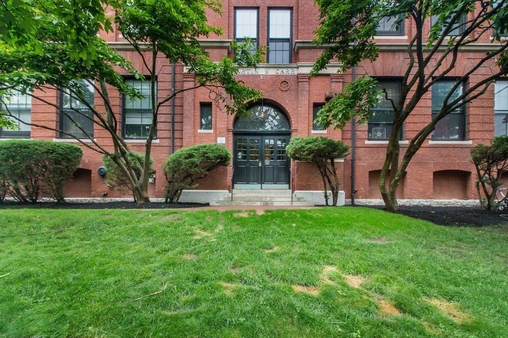 25 Atherton St 11
