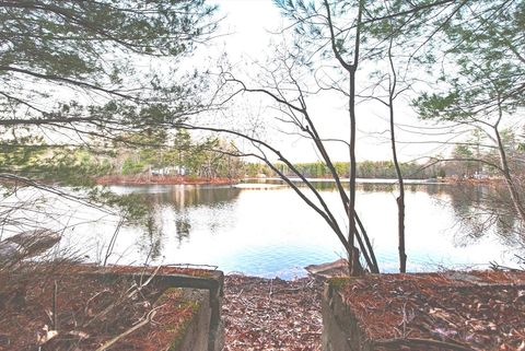 34R Tucker Ln Sutton MA 01590