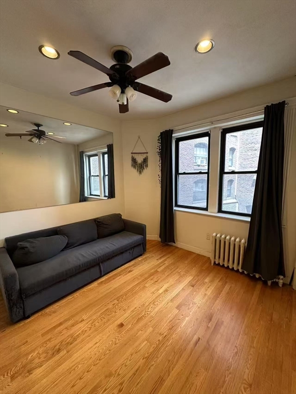 52 Charlesgate E 155