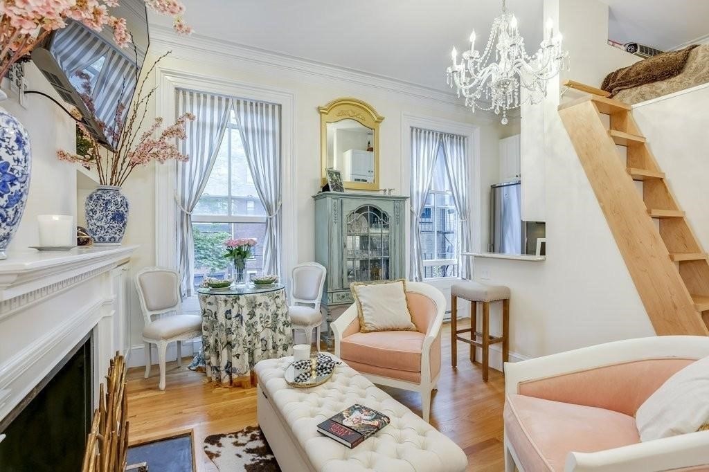 376 Marlborough St 4B