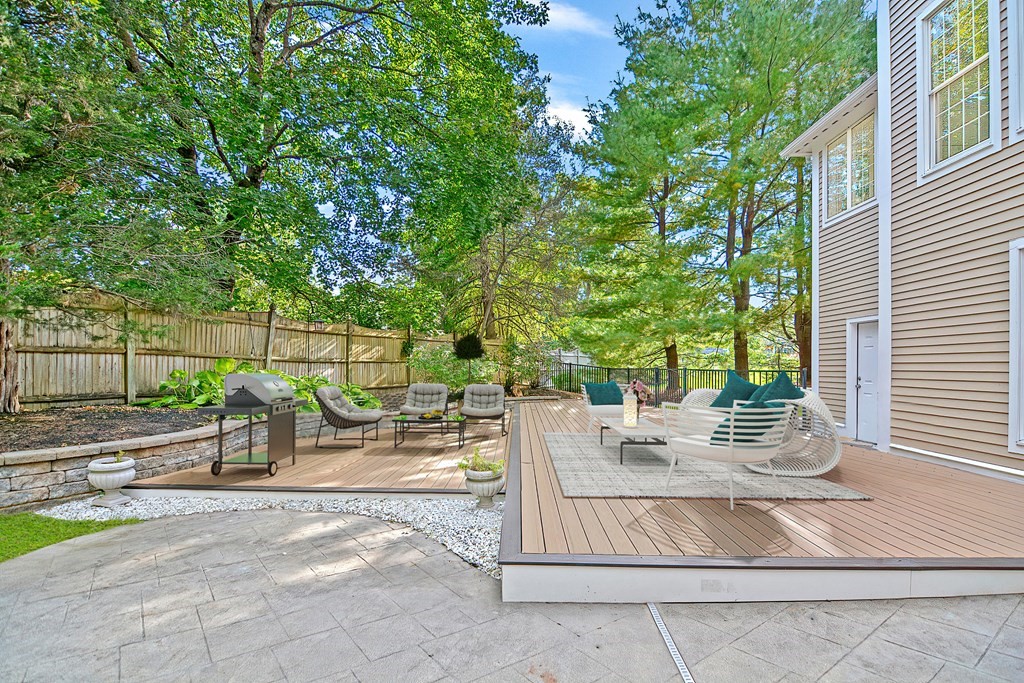 1 Ashley Ct