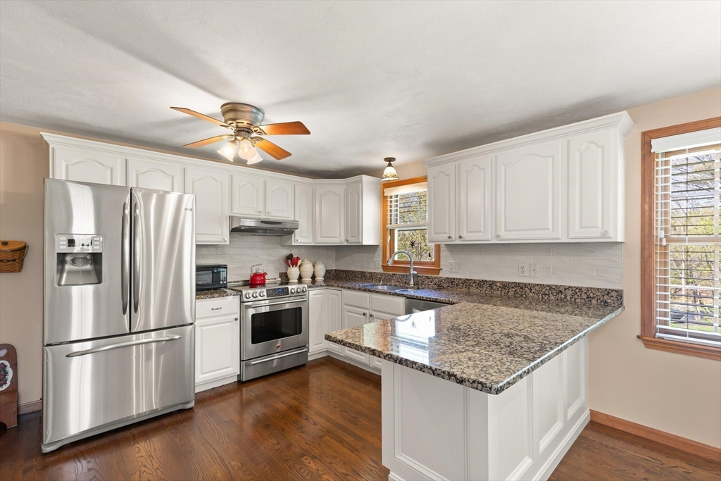7 Leland Hill Rd