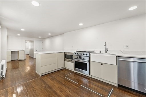 29-31 Pond St