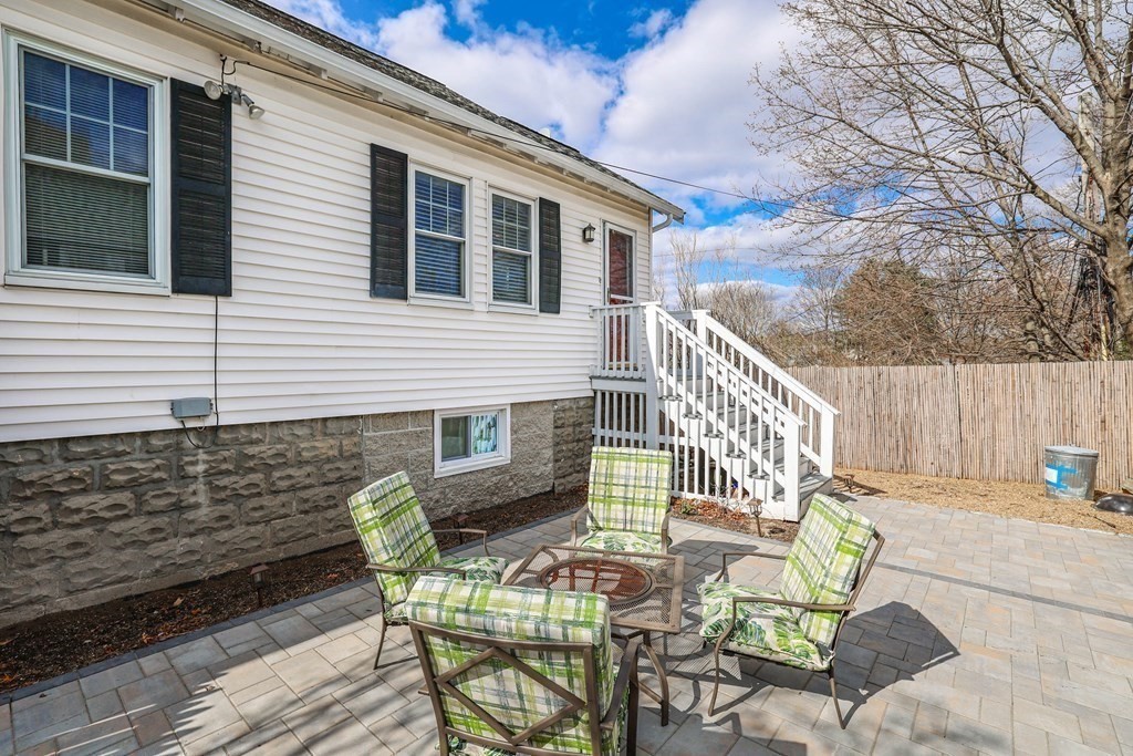 158 Durnell Ave