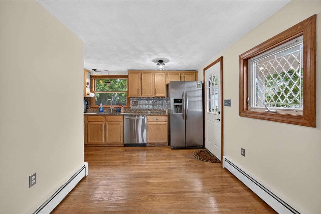 4 Jeffrey Rd, Billerica, MA, 4 Jeffrey Rd, Billerica, MA Photo #16