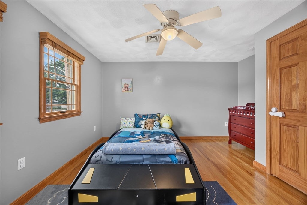 4 Jeffrey Rd, Billerica, MA, 4 Jeffrey Rd, Billerica, MA Photo #27