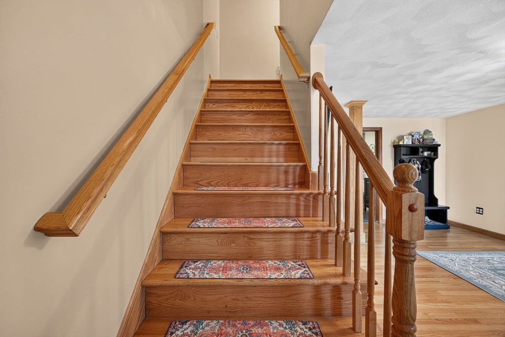 4 Jeffrey Rd, Billerica, MA, 4 Jeffrey Rd, Billerica, MA Photo #20