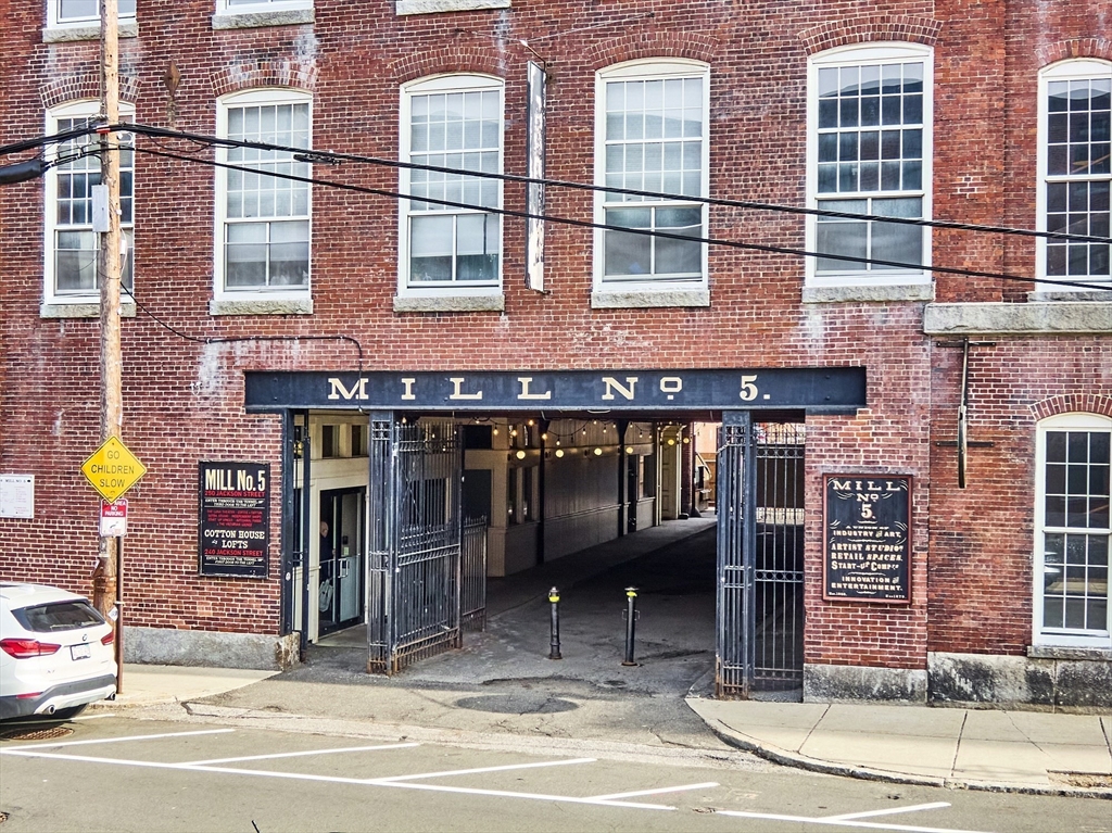 240 Jackson Street 330