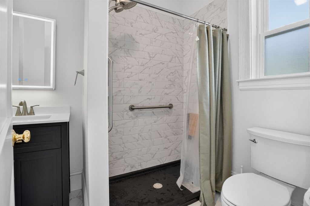 33 Parsons St, Newton, MA, 33 Parsons St, Newton, MA Photo #29