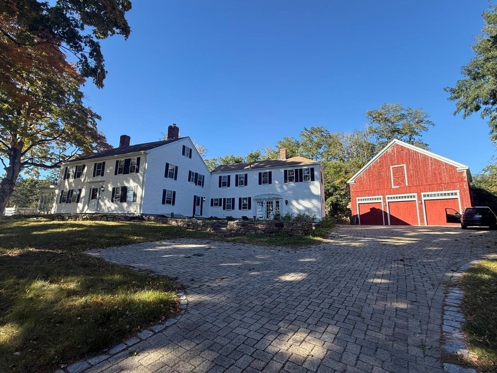 Photo of 9 &amp; 9A Abigail Drive, Hudson, MA 01749 (MLS # 73594946)