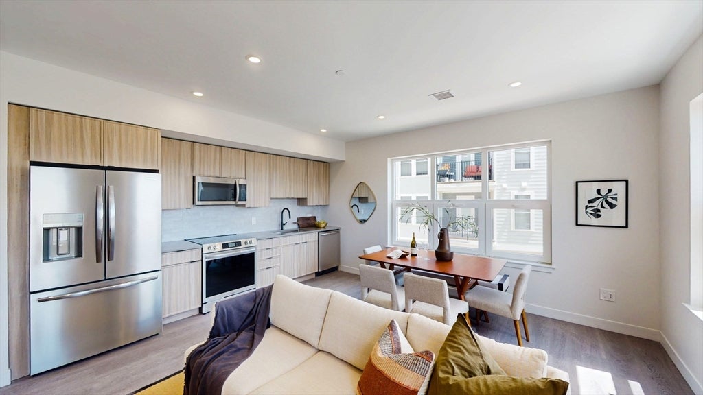 75 Willow Ct #309, Boston, MA, 75 Willow Ct #309, Boston, MA Photo #2
