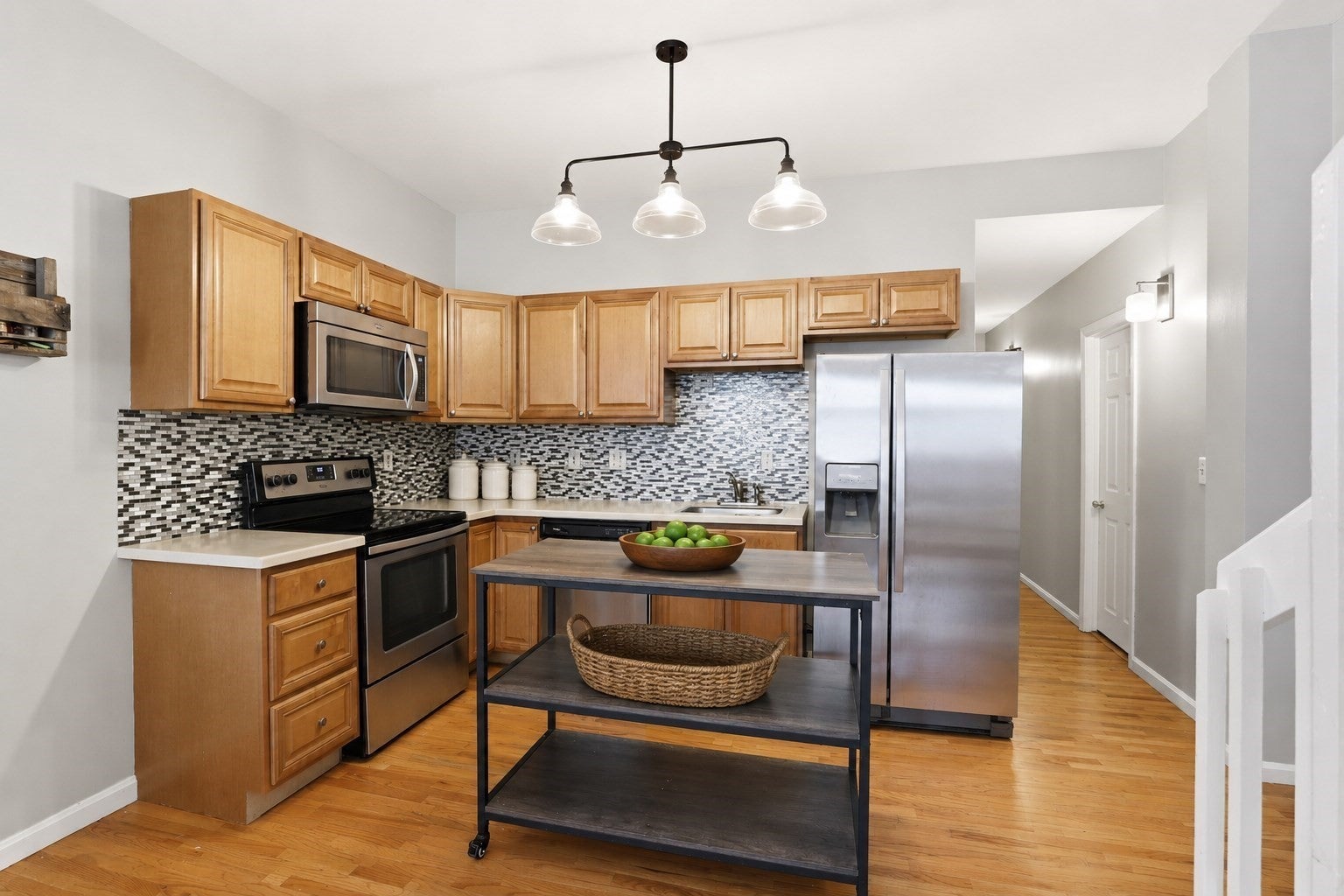 252 E Street 1