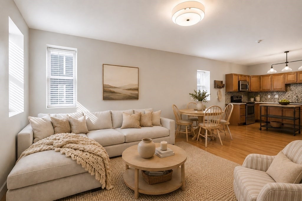252 E Street 1