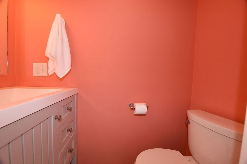 6 Avenue B, Plymouth, MA Photo #26