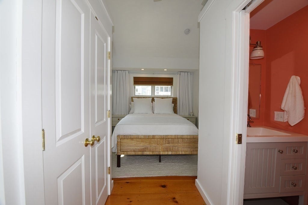 6 Avenue B, Plymouth, MA Photo #25