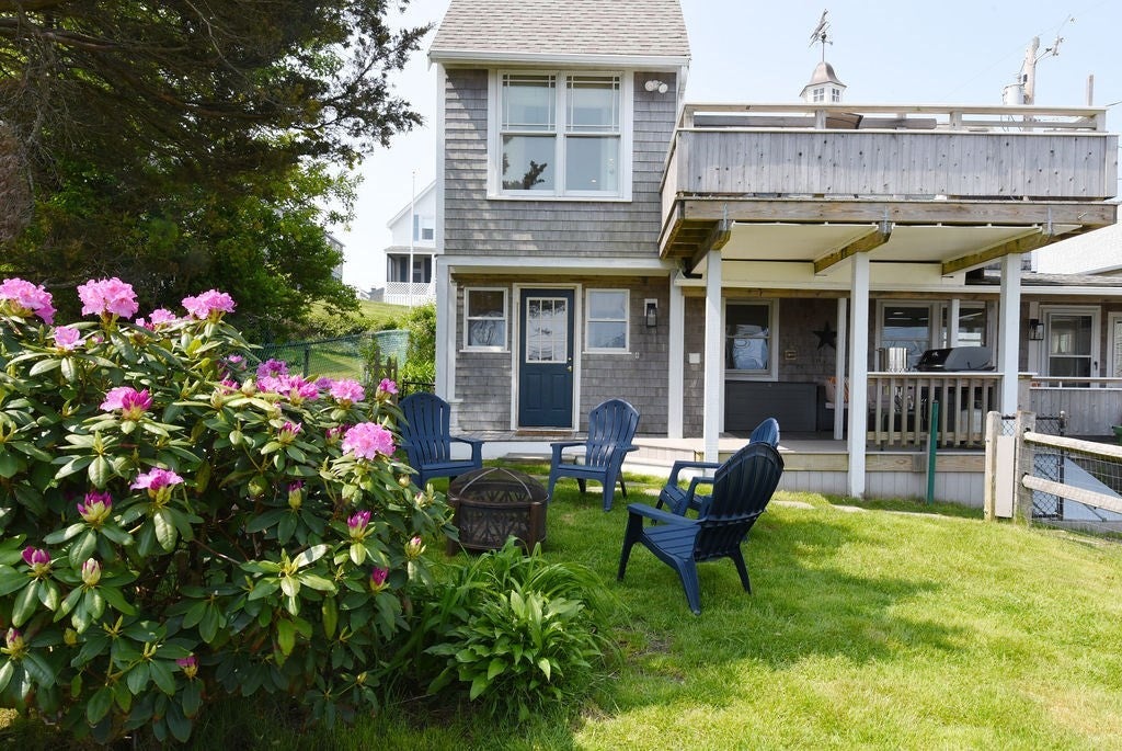 6 Avenue B, Plymouth, MA Photo #1