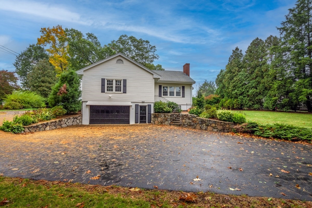8 Hartford St