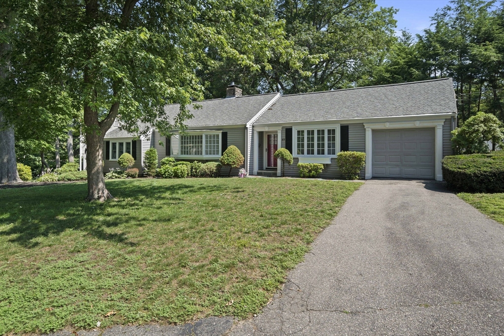 49 Windemere Circle