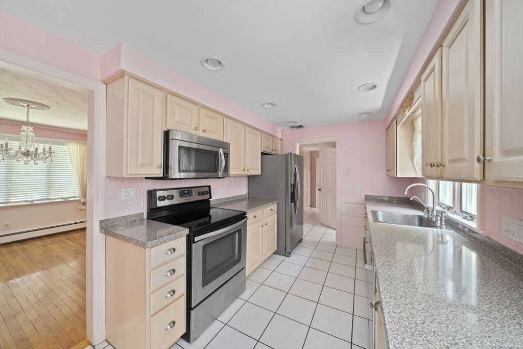 49 Windemere Circle