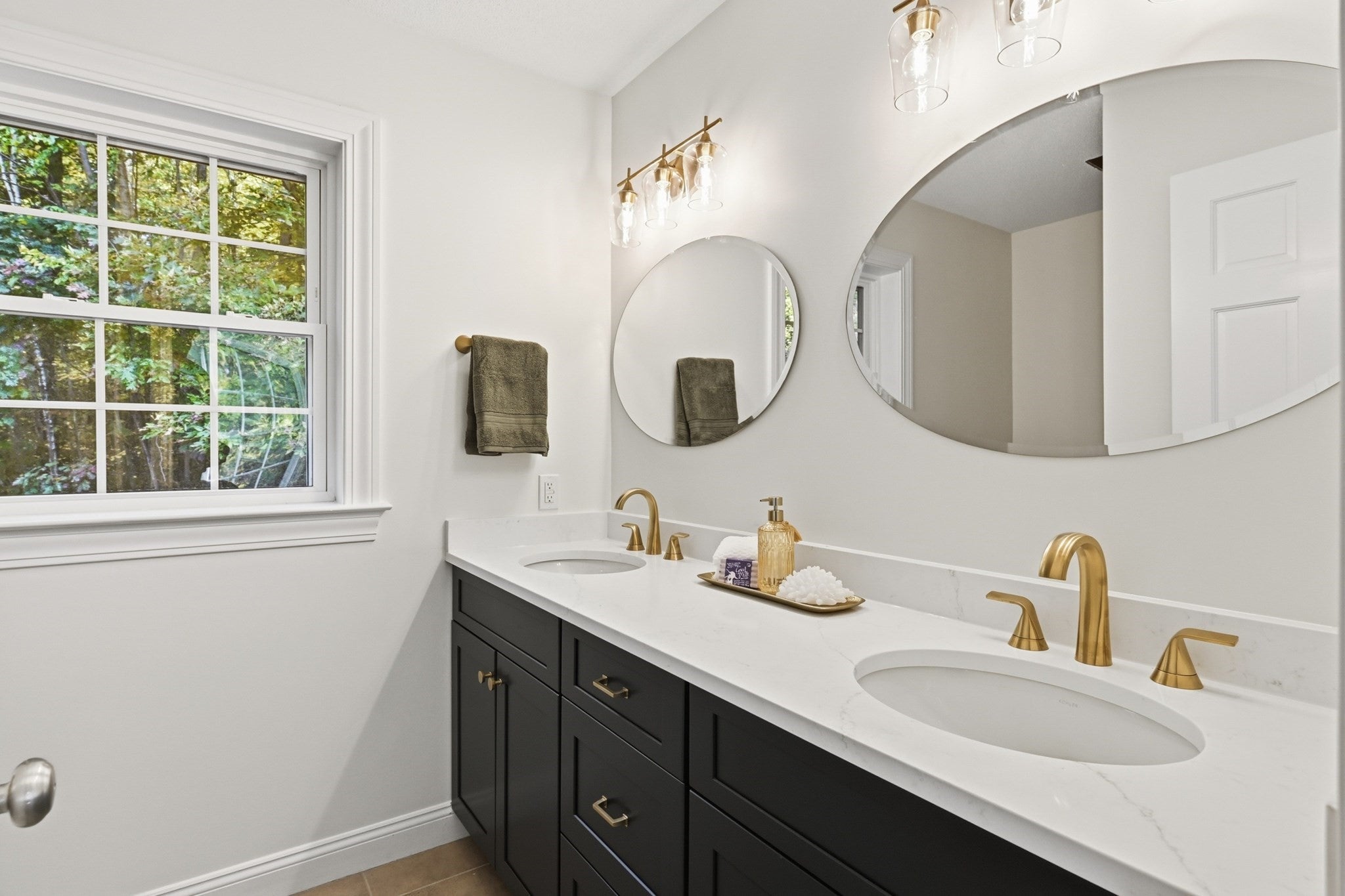 150 Ludlow St, Belchertown, MA, 150 Ludlow St, Belchertown, MA Photo #23