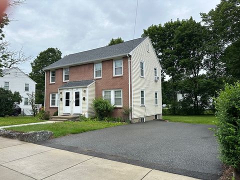 Photo of 991 Massachusetts Ave, Lexington, MA 02420 (MLS # 73488567)