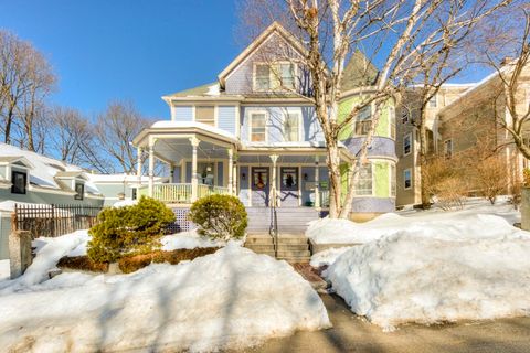 Photo of 10-1 Congress Street #7, Worcester, MA 01609 (MLS # 73475209)