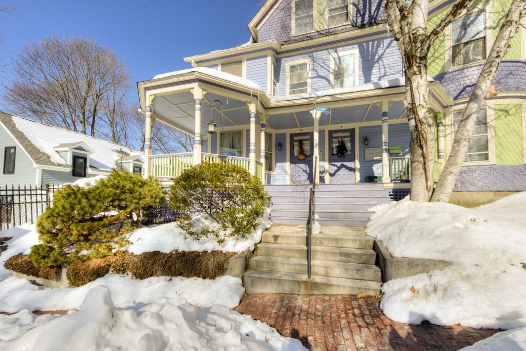 10-1 Congress   Street 7