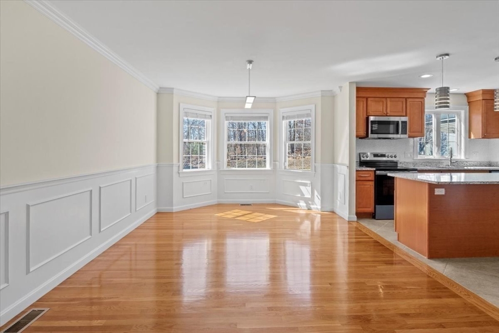 20 Willet St