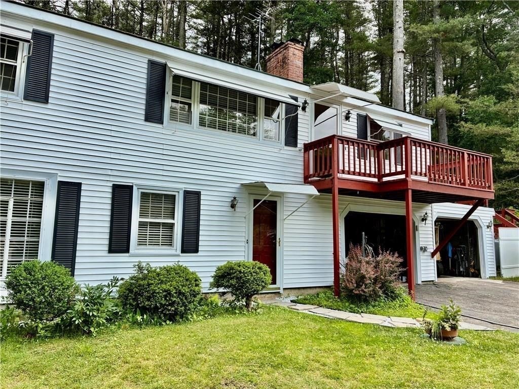 12 Tom Lee Drive, North Smithfield, RI Photo #2