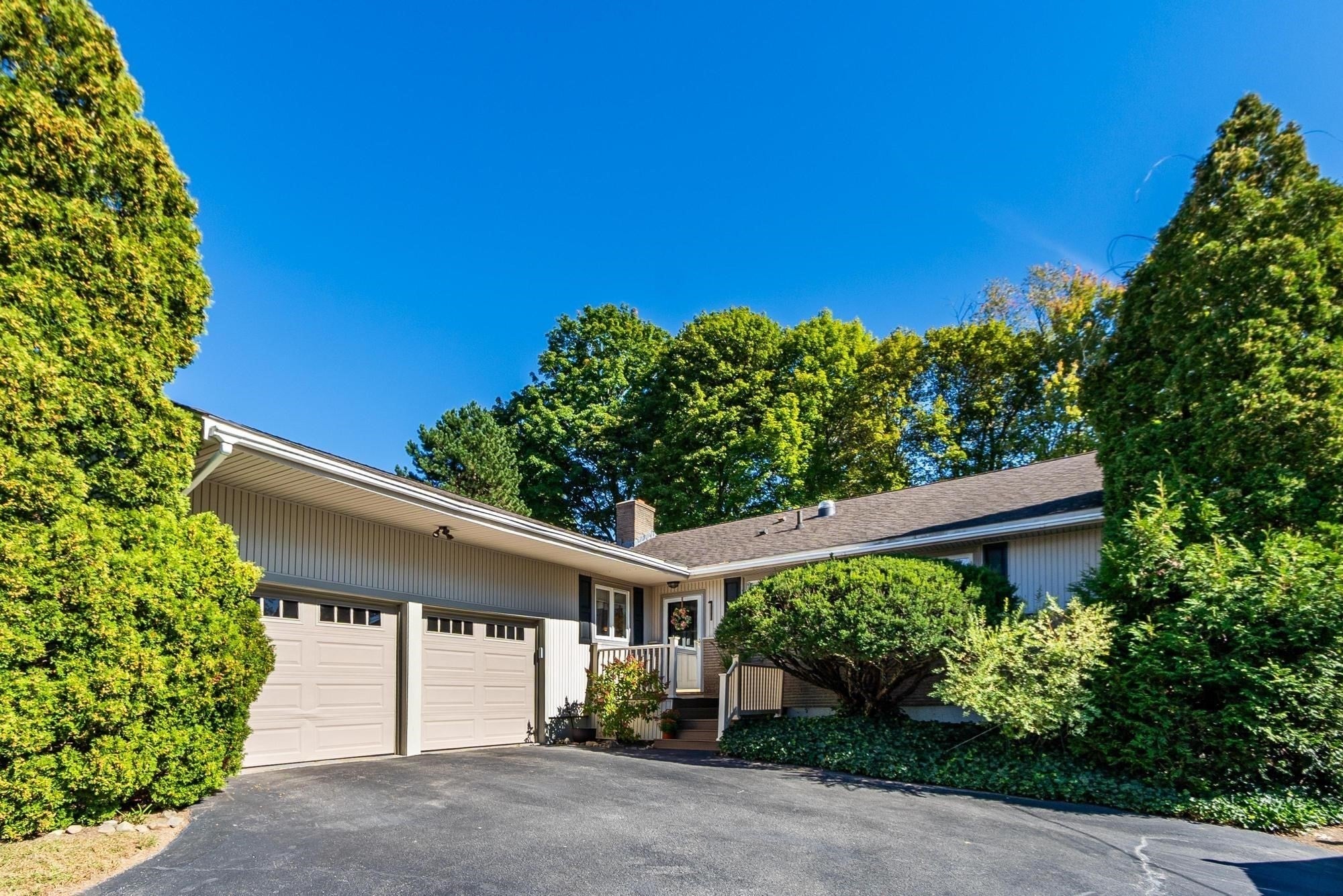 1 Birchwood Terrace, Groveland, MA, 1 Birchwood Terrace, Groveland, MA Photo #2