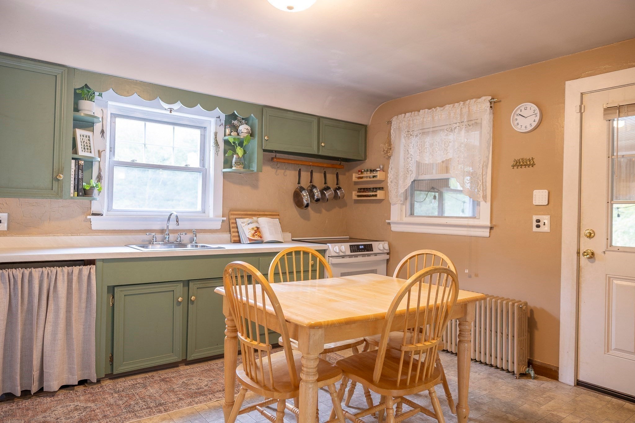 31 Archer St, Bellingham, MA, 31 Archer St, Bellingham, MA Photo #7
