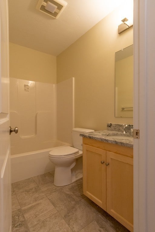 80 North Meadows Road #204, Medfield, MA, 80 North Meadows Road #204, Medfield, MA Photo #9